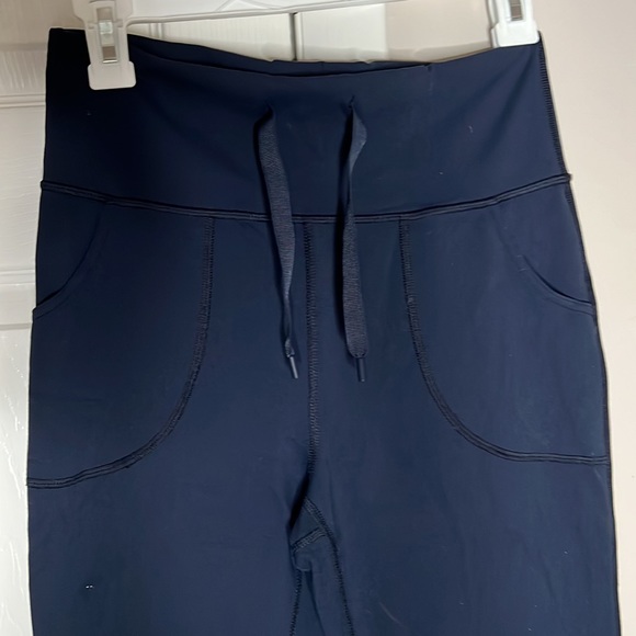 Lululemon navy joggers - Picture 2 of 3